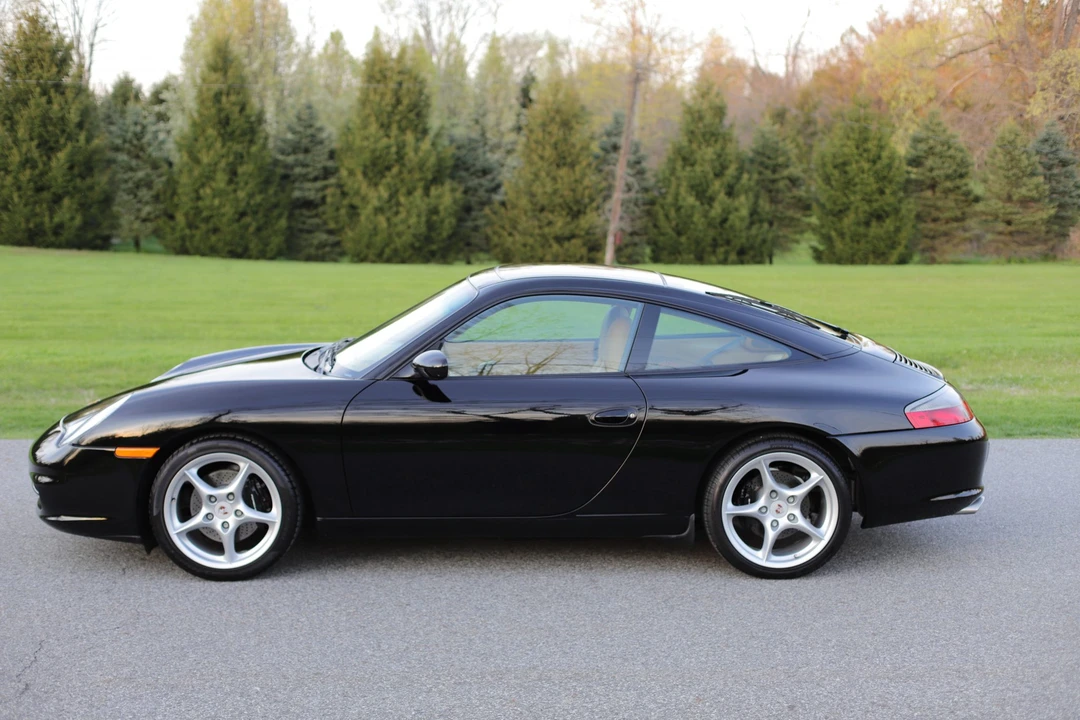 2002 Porsche 996 Carrera - Image 11 of 31