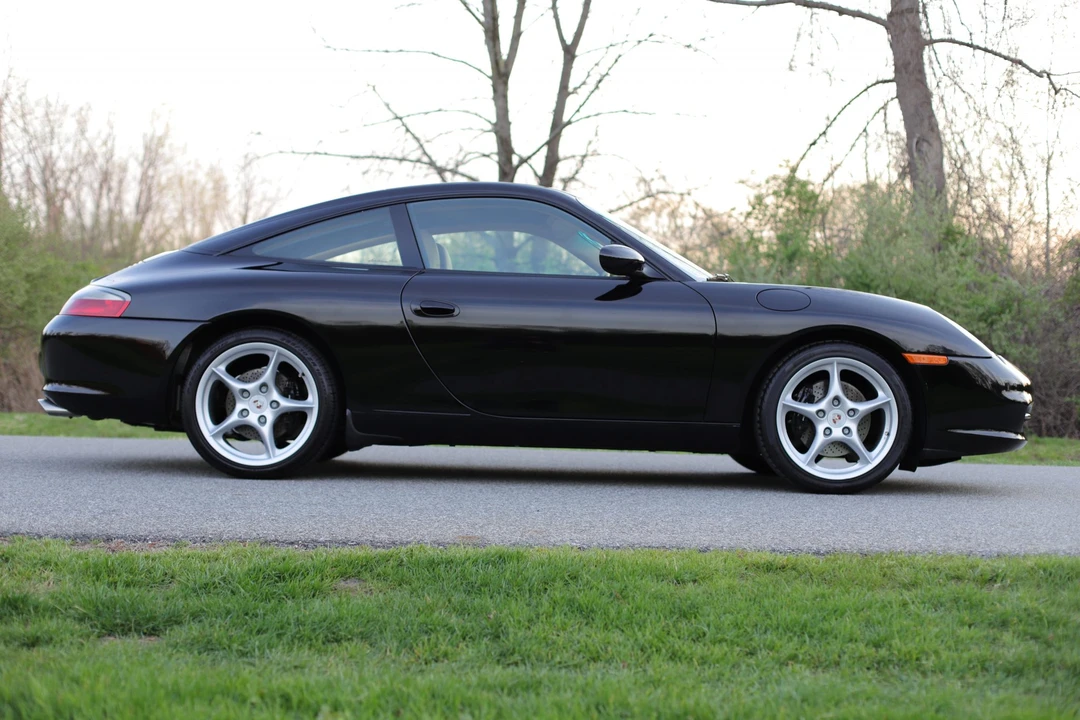 2002 Porsche 996 Carrera - Image 23 of 31
