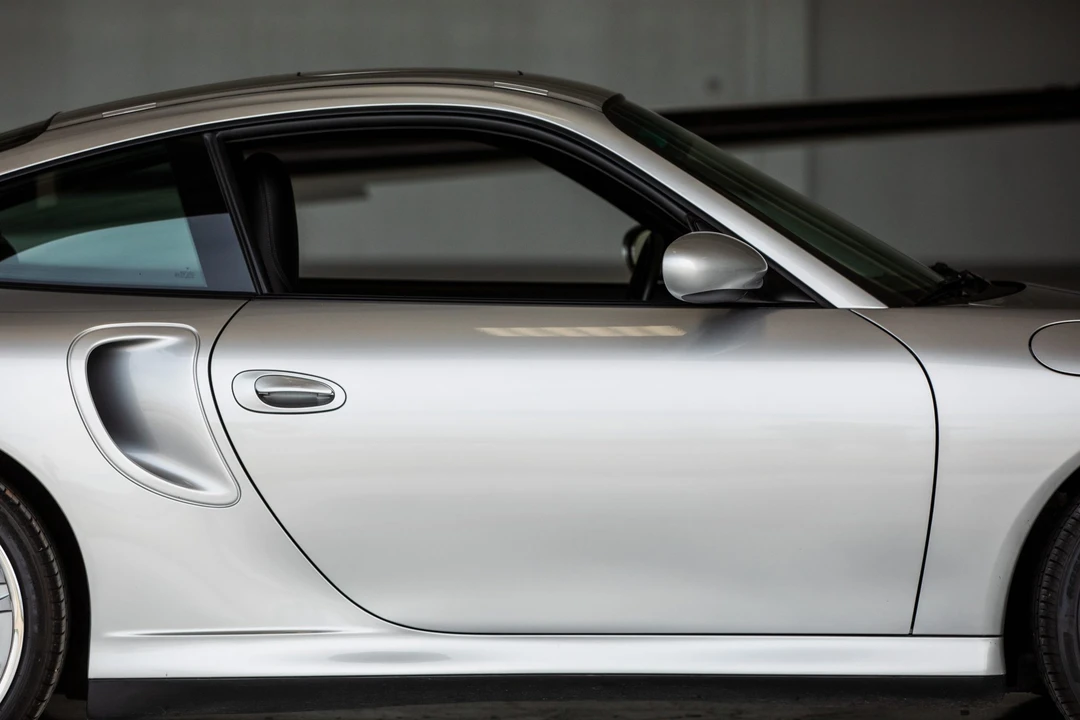 2002 Porsche 996 Turbo - Image 20 of 31
