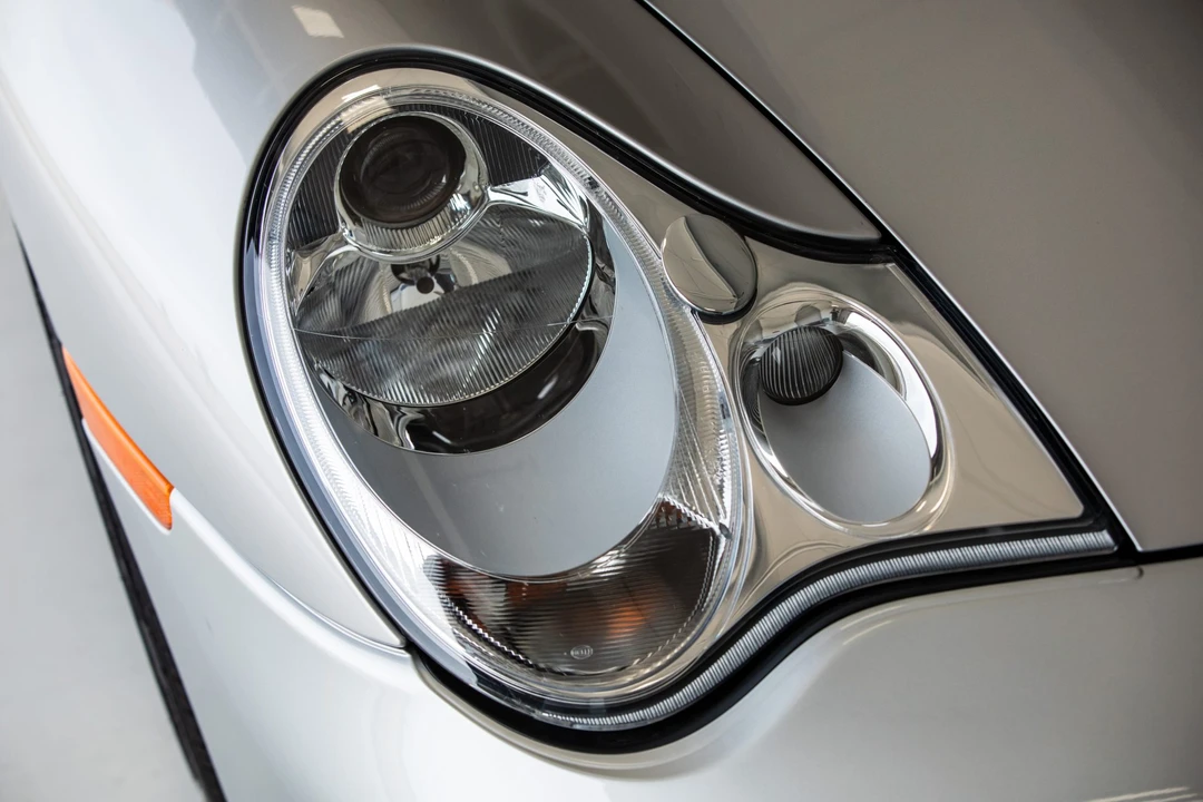 2002 Porsche 996 Turbo - Image 23 of 31