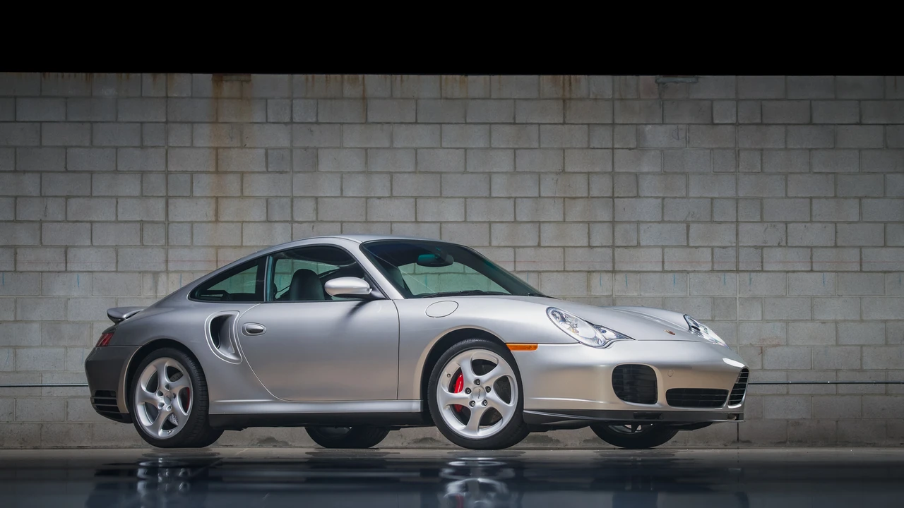 2002 Porsche 996 Turbo - Image 28 of 31