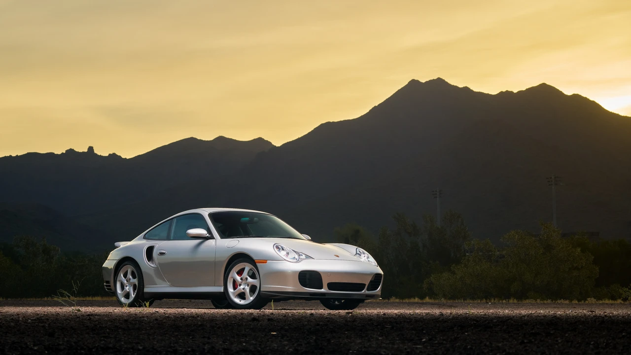 2002 Porsche 996 Turbo - Image 14 of 31