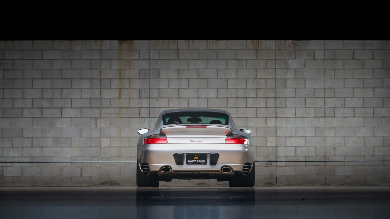 2002 Porsche 996 Turbo - Image 24 of 31