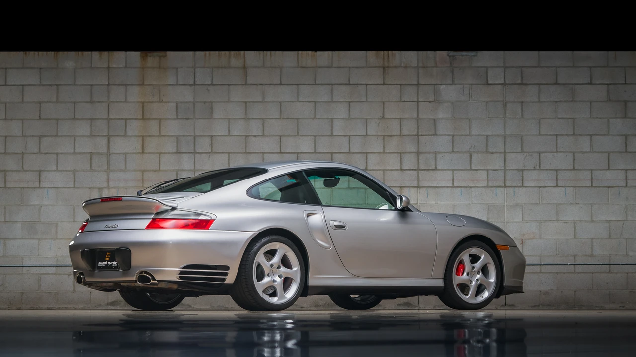 2002 Porsche 996 Turbo - Image 26 of 31