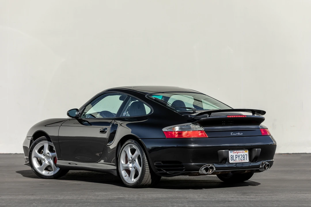 2002 Porsche 996 Turbo - Image 14 of 31