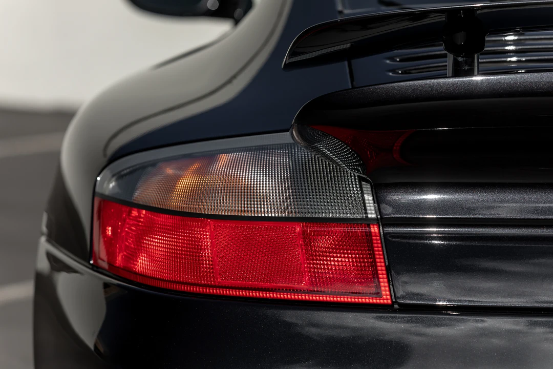 2002 Porsche 996 Turbo - Image 15 of 31