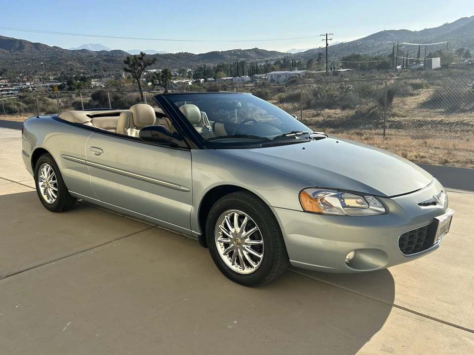 2003 Chrysler Sebring - Image 3 of 31