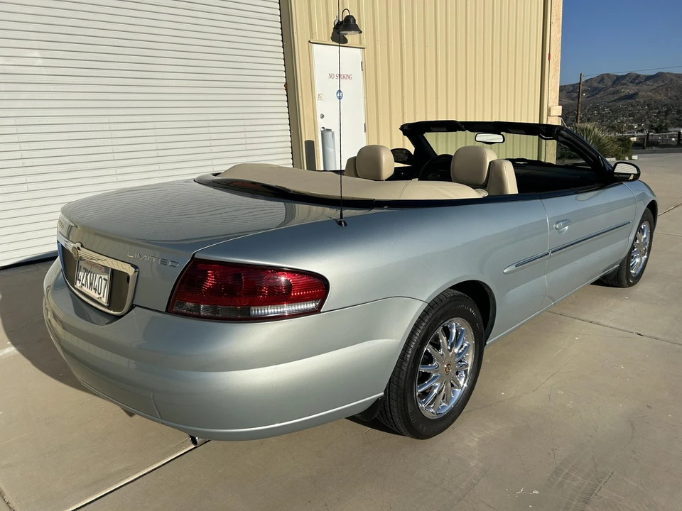 2003 Chrysler Sebring - Image 19 of 31