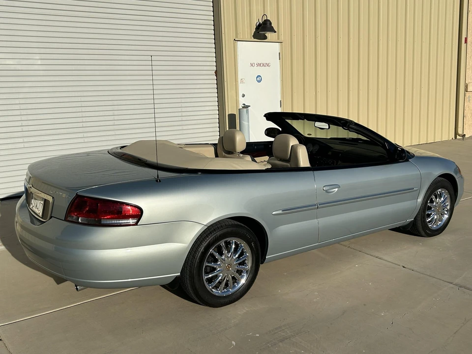 2003 Chrysler Sebring - Image 21 of 31