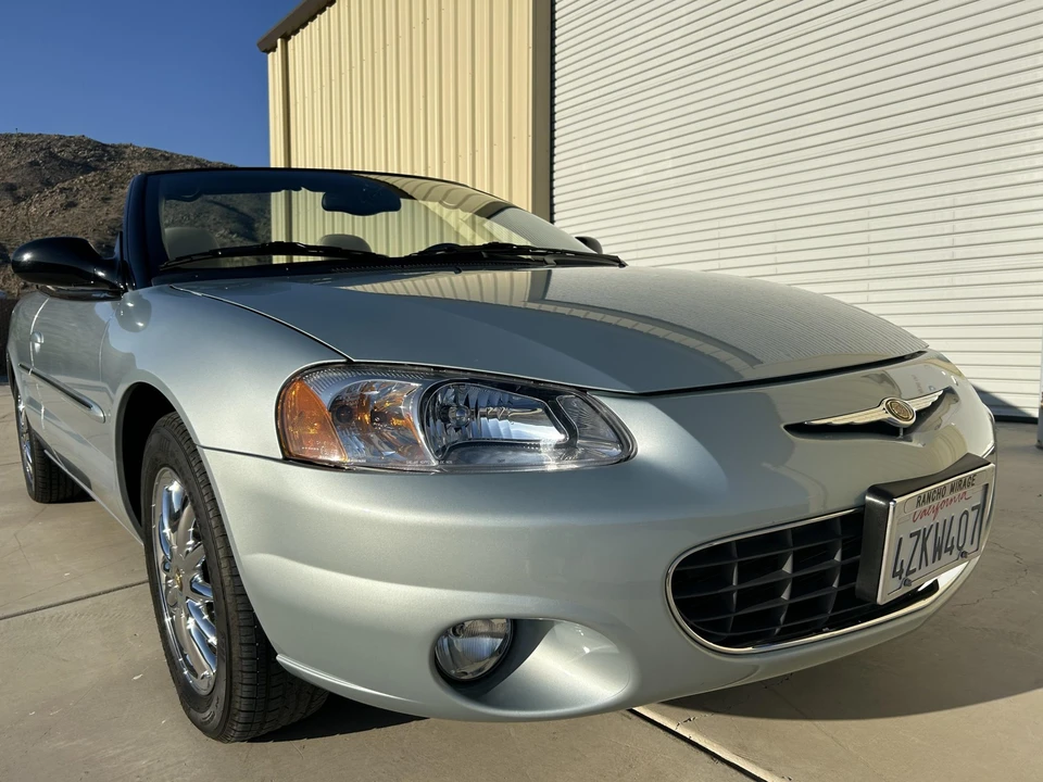 2003 Chrysler Sebring - Image 6 of 31
