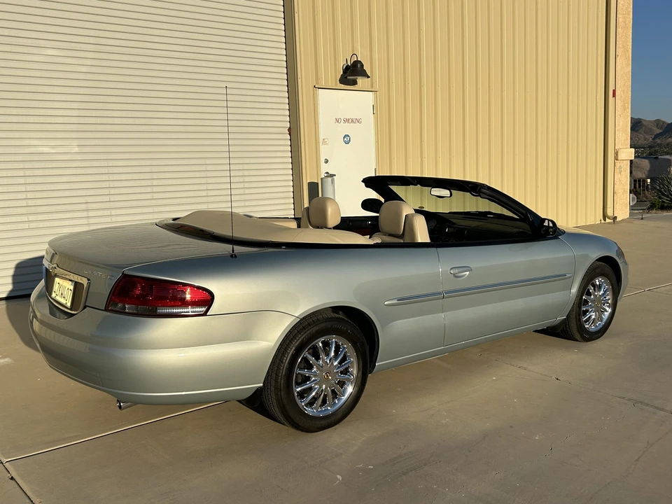 2003 Chrysler Sebring - Image 20 of 31