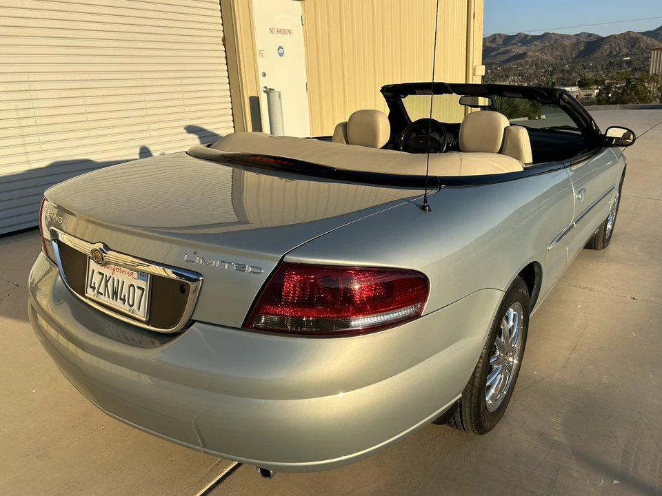 2003 Chrysler Sebring - Image 16 of 31
