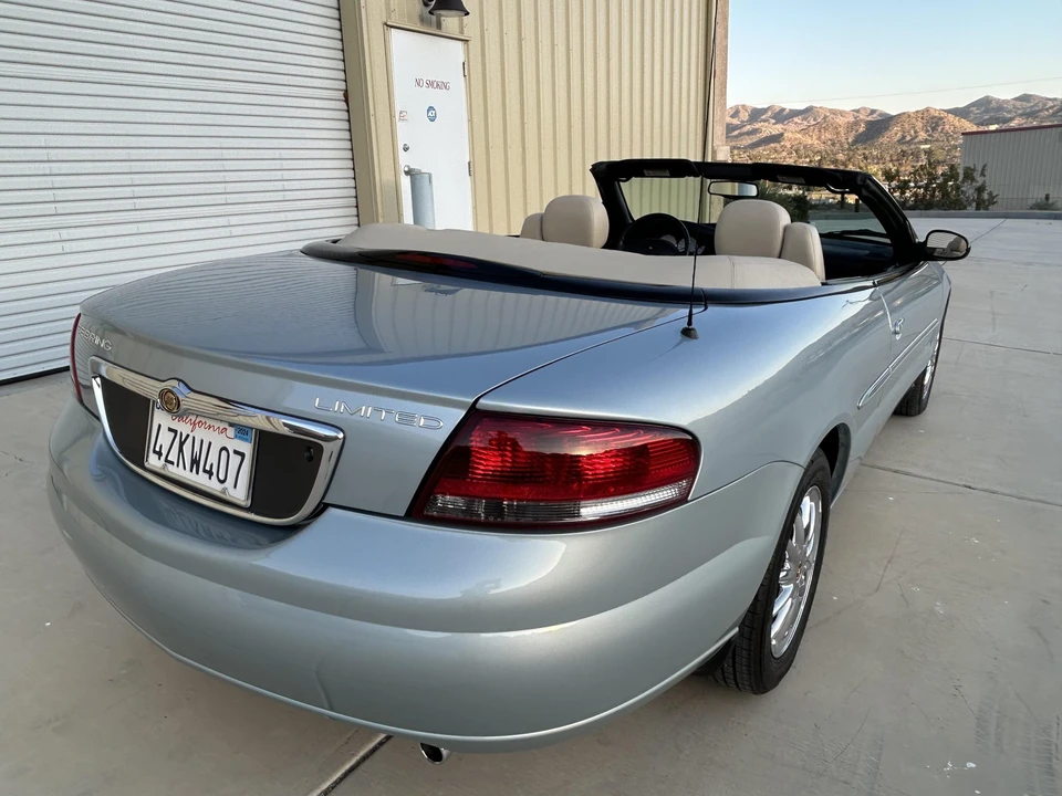 2003 Chrysler Sebring - Image 15 of 31