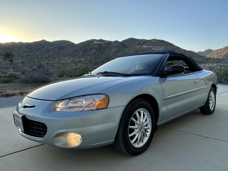 2003 Chrysler Sebring - Image 29 of 31