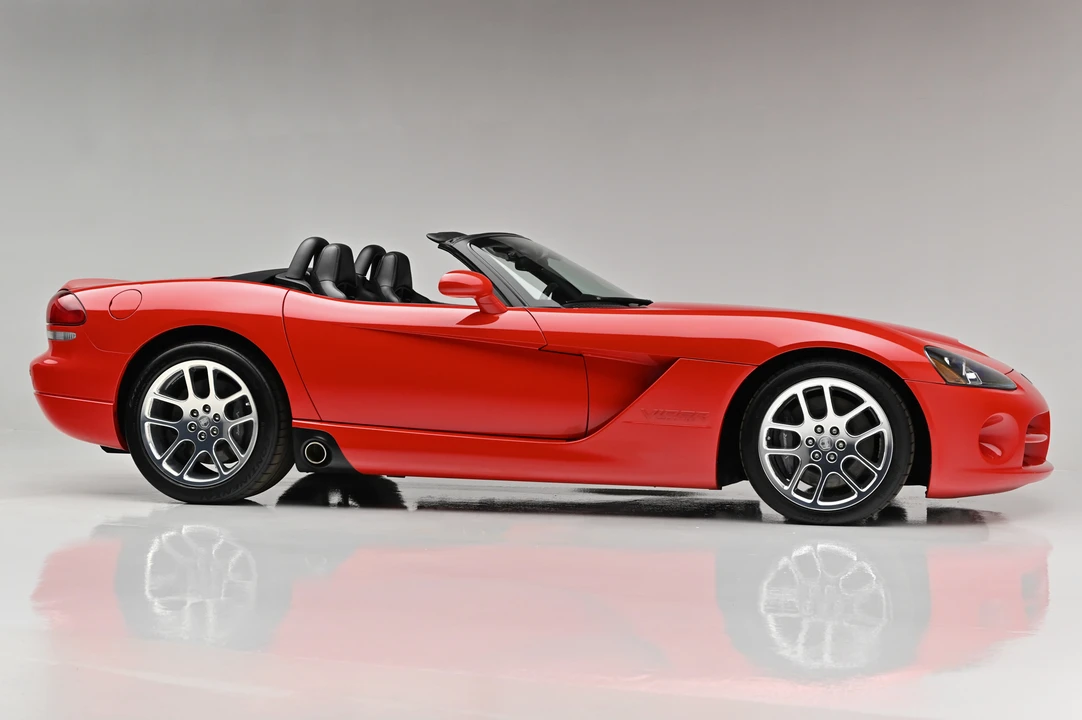 2003 Dodge Viper 3rd Gen - Image 13 of 31