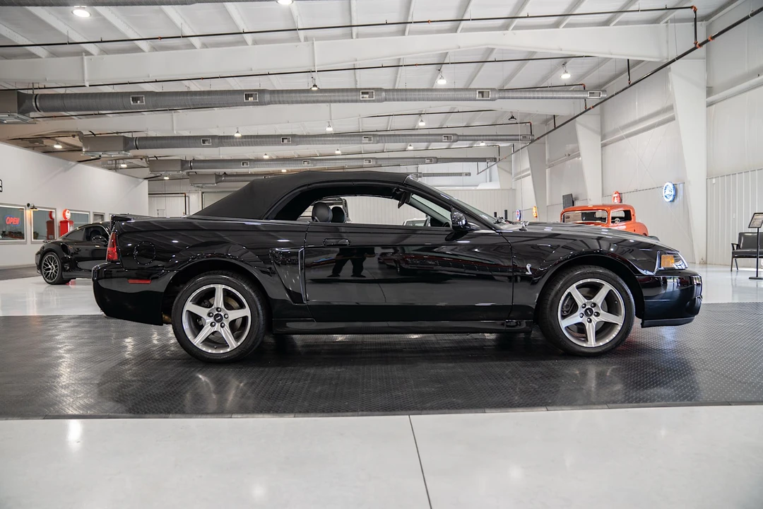 2003 Ford SN95 Mustang Cobra - Image 18 of 31