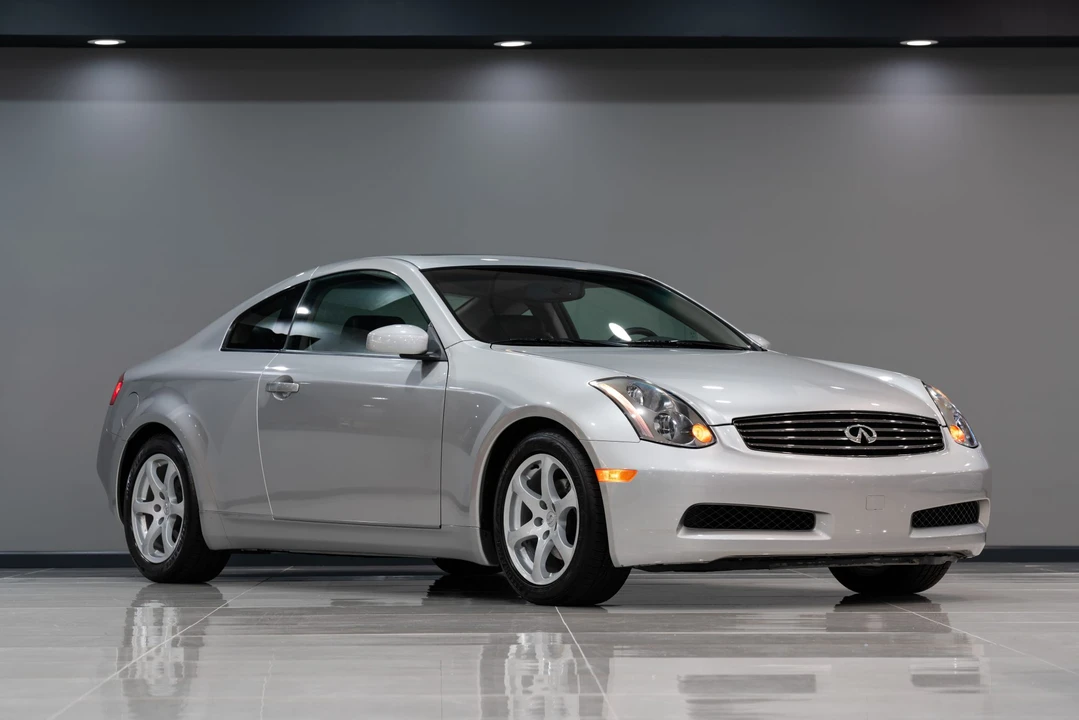 2003 Infiniti G35 3rd Gen - Image 19 of 31
