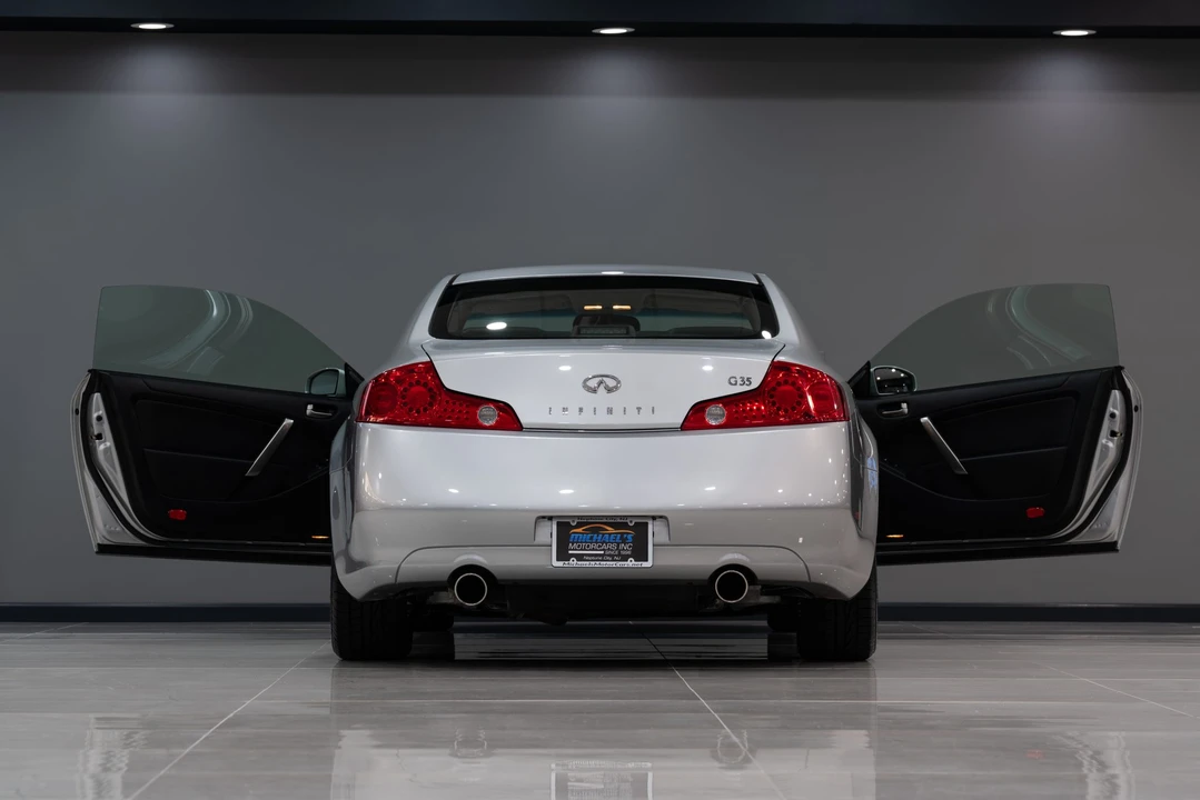 2003 Infiniti G35 3rd Gen - Image 11 of 31