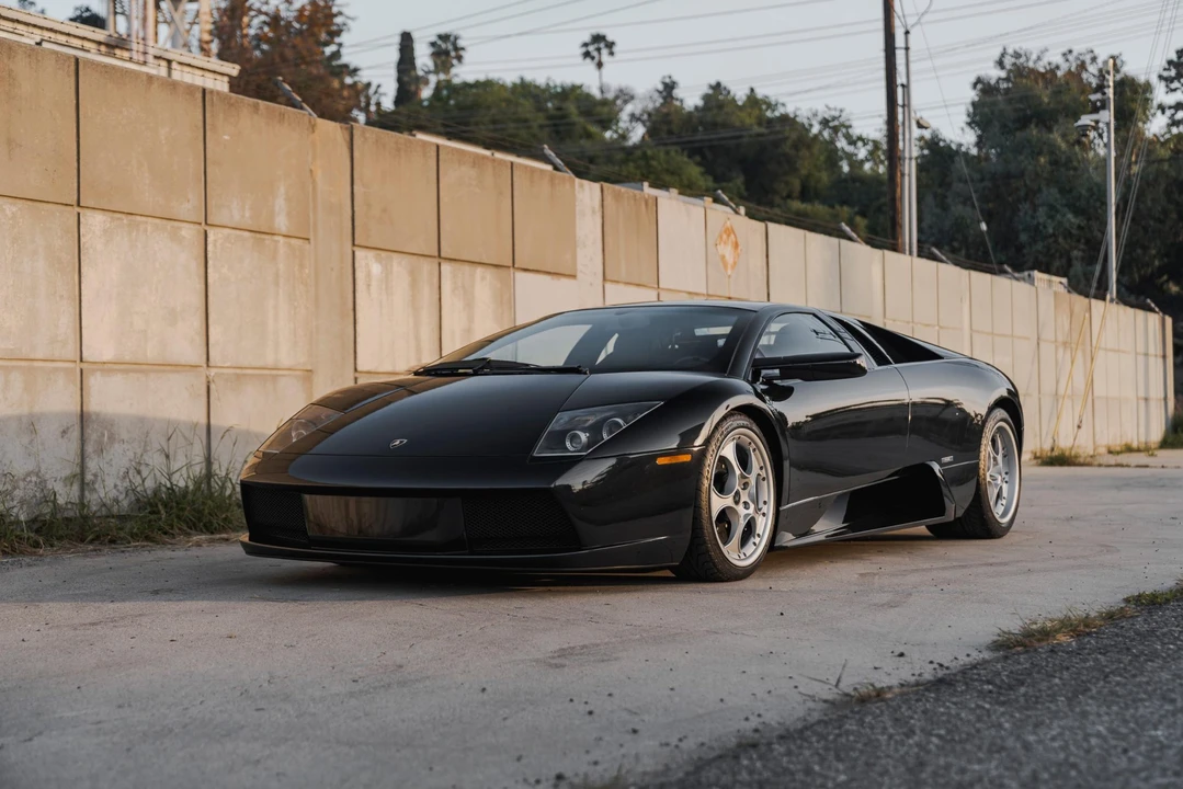 2003 Lamborghini Murcielago - Image 2 of 31