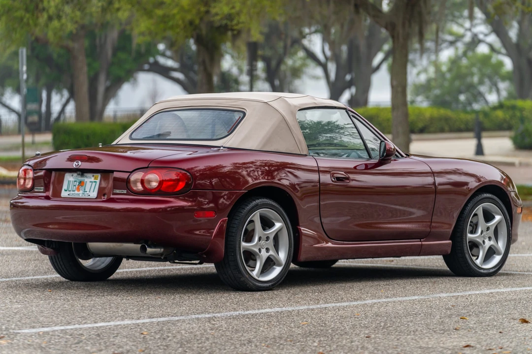 2003 Mazda NB MX-5 Miata - Image 6 of 31