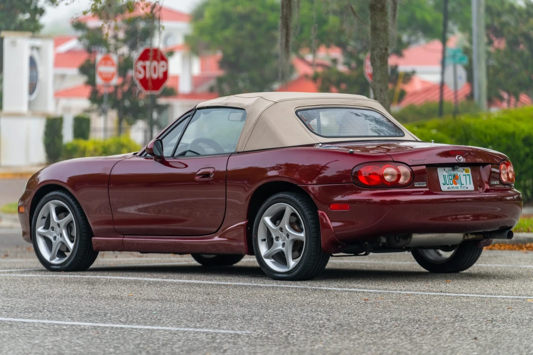 2003 Mazda NB MX-5 Miata - Image 4 of 31