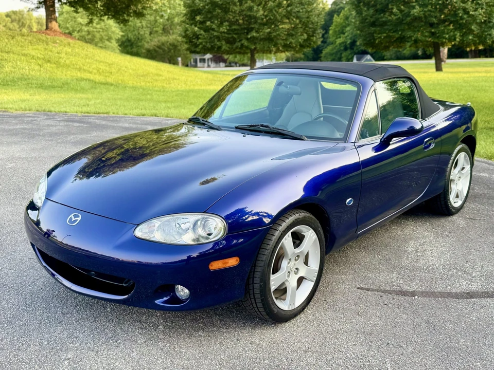 2003 Mazda NB MX-5 Miata - Image 2 of 31