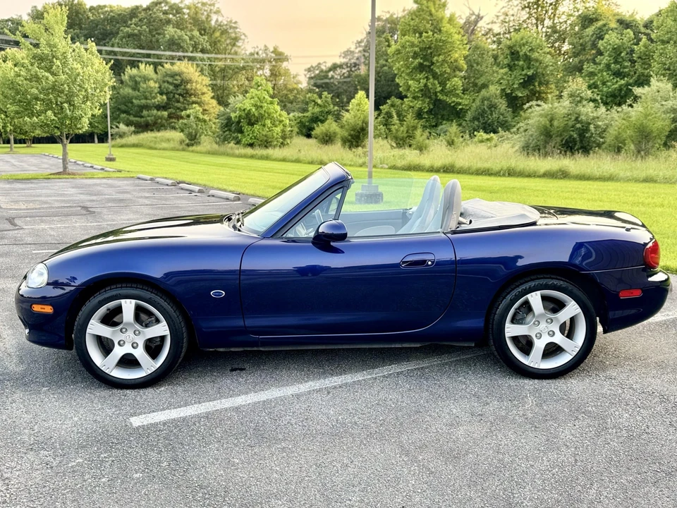 2003 Mazda NB MX-5 Miata - Image 21 of 31