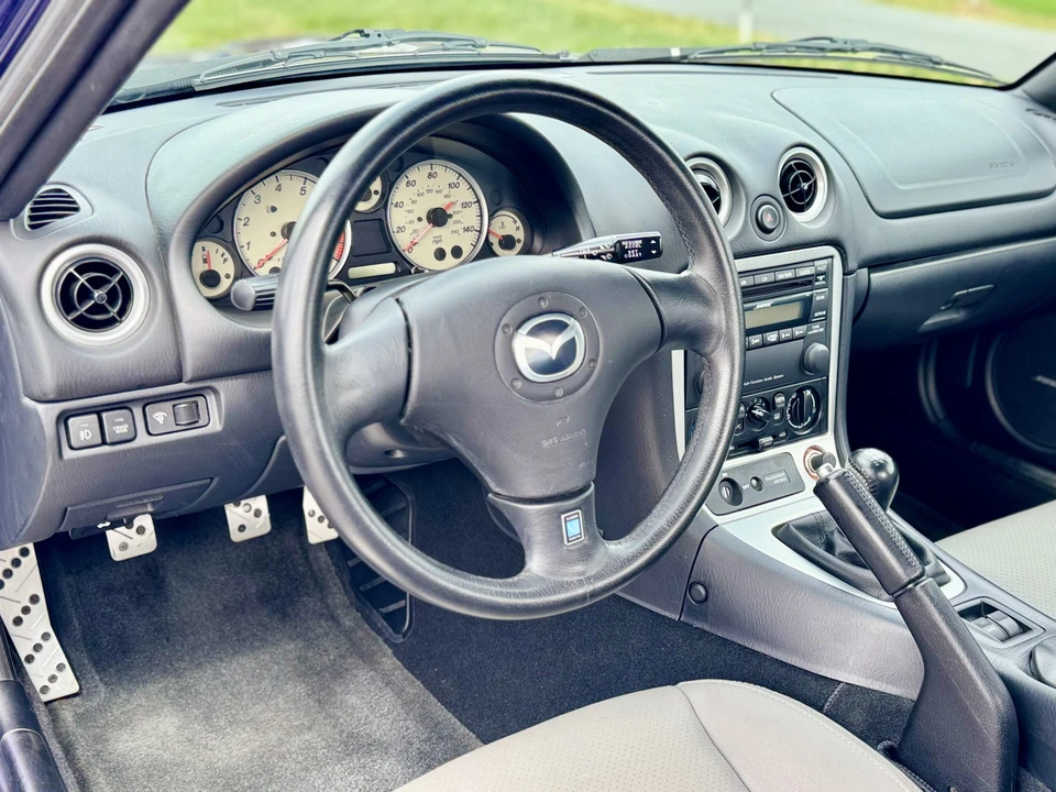 2003 Mazda NB MX-5 Miata - Image 19 of 31