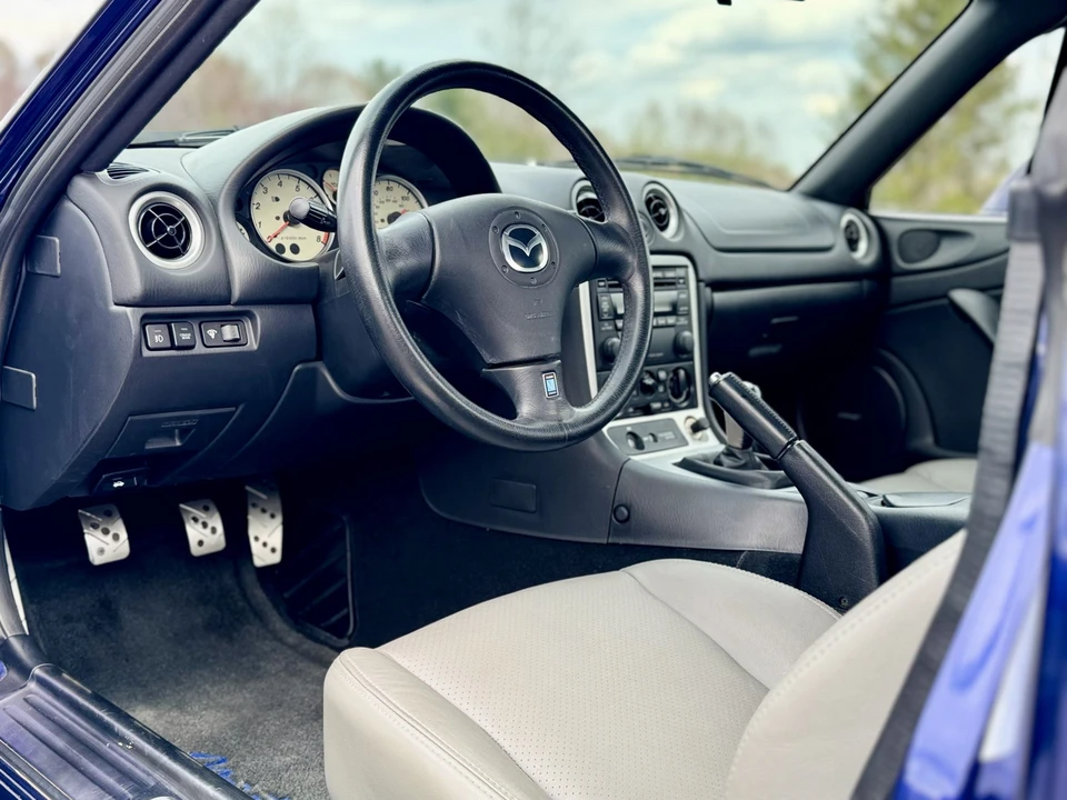 2003 Mazda NB MX-5 Miata - Image 18 of 31