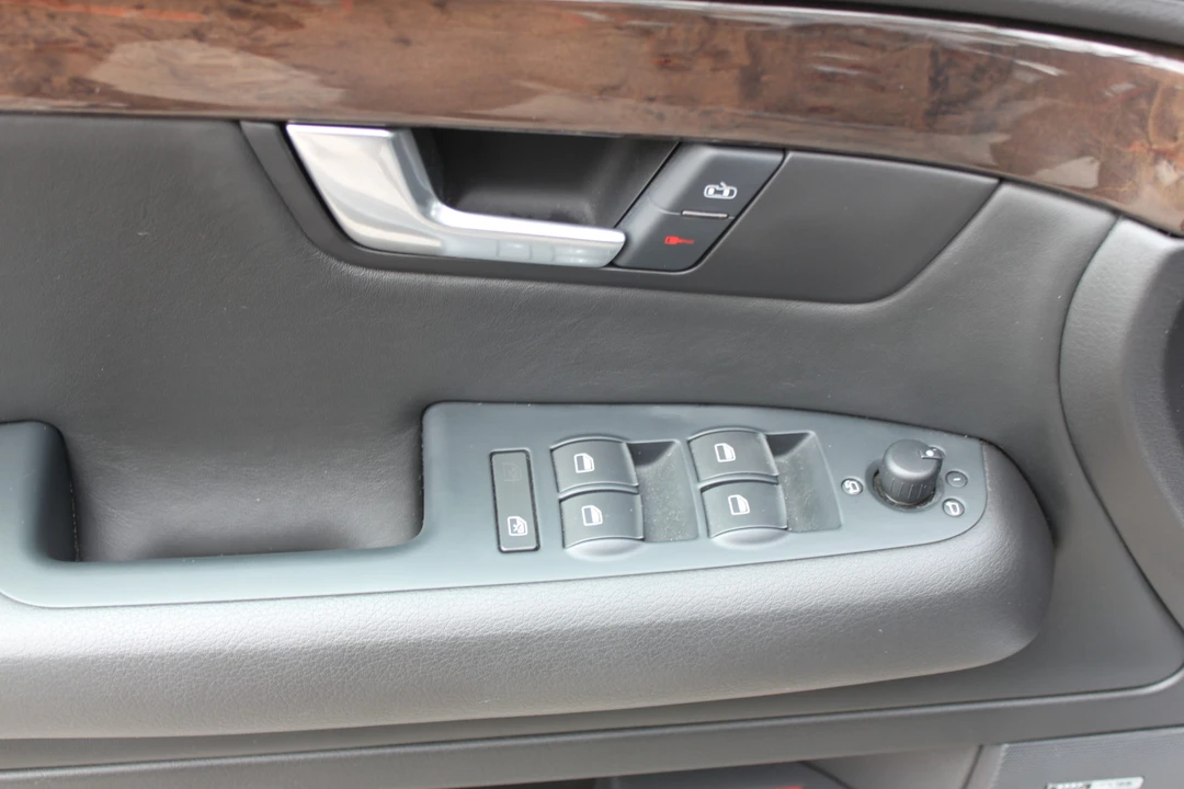 2004 Audi B6 S4 - Image 29 of 31