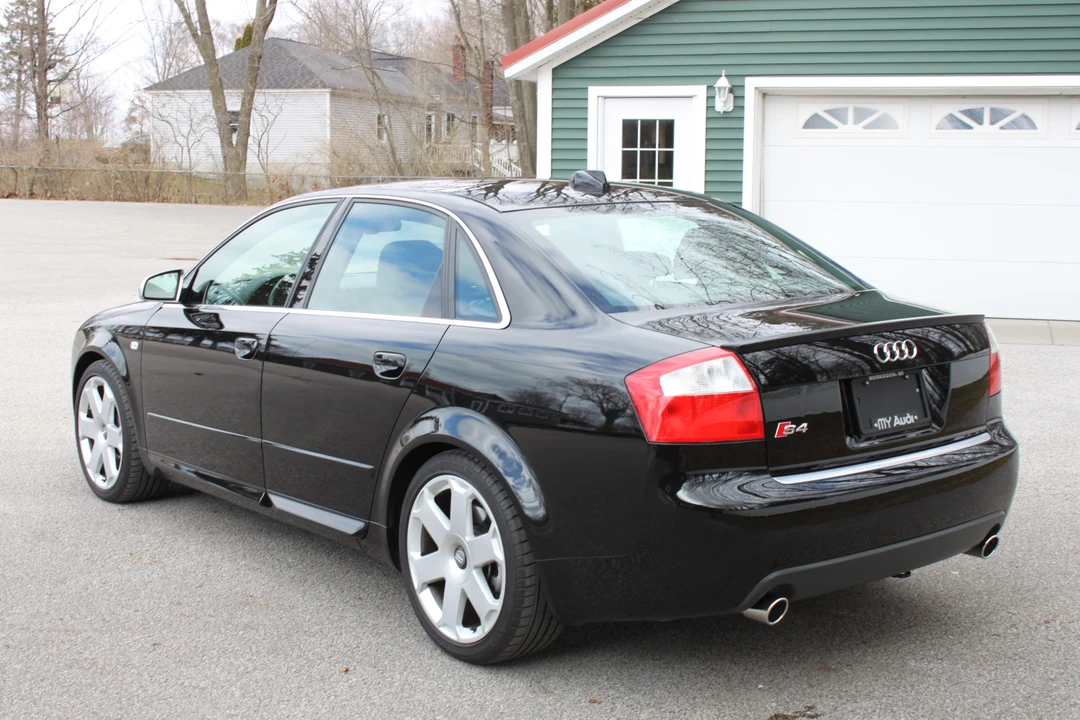 2004 Audi B6 S4 - Image 4 of 31