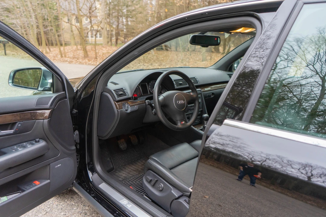 2004 Audi B6 S4 - Image 26 of 31