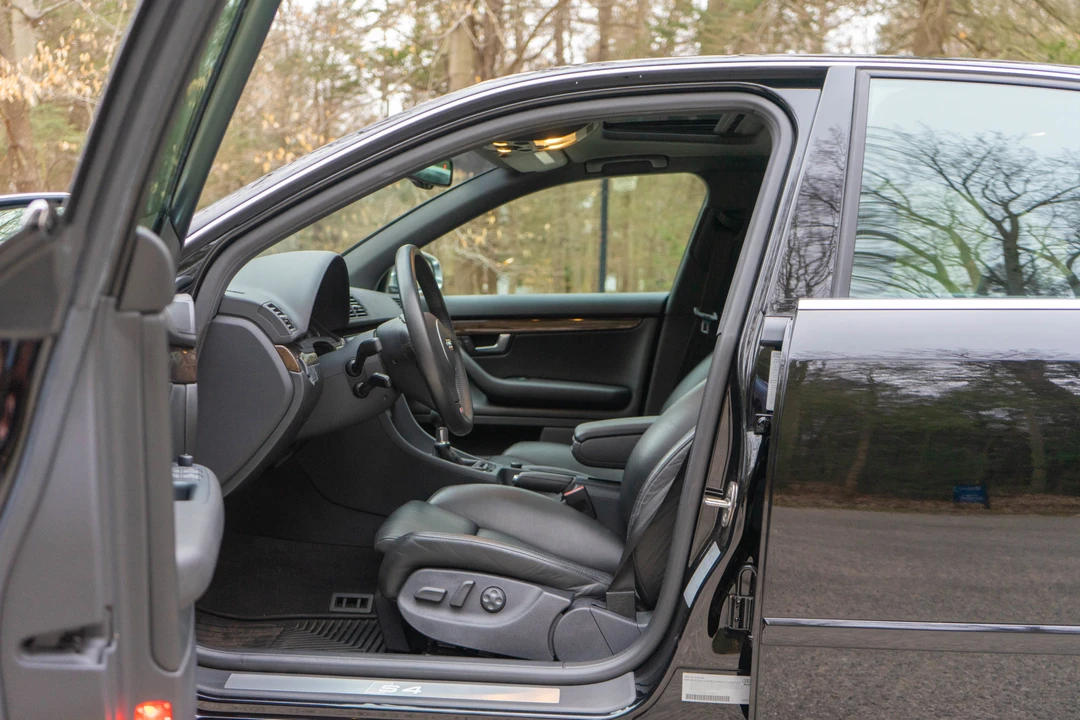 2004 Audi B6 S4 - Image 25 of 31