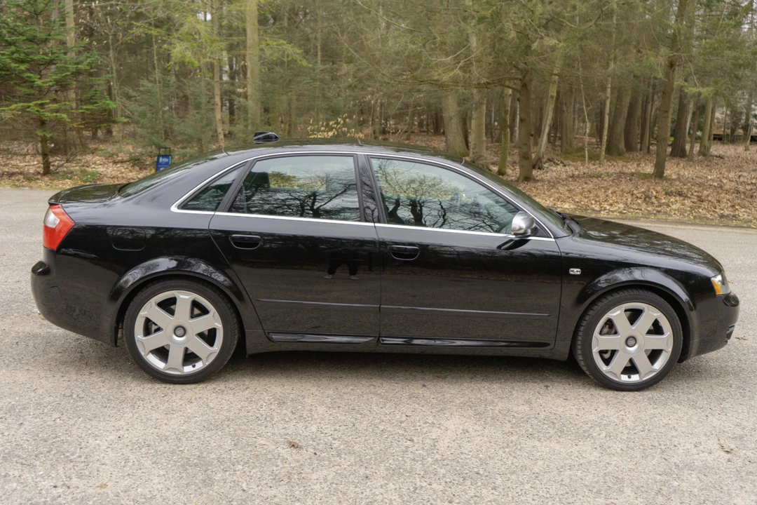2004 Audi B6 S4 - Image 10 of 31