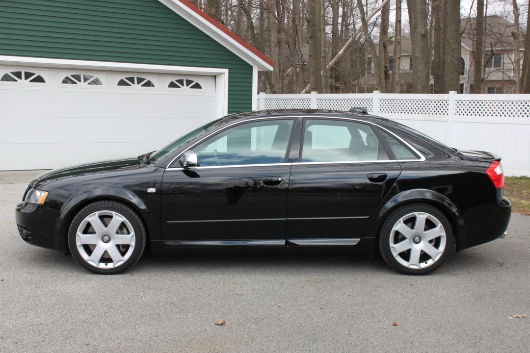 2004 Audi B6 S4 - Image 3 of 31