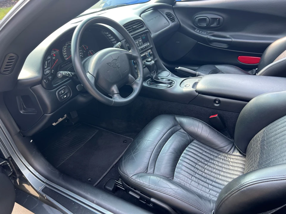 2004 Chevrolet Corvette C5 - Image 16 of 31