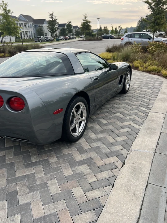 2004 Chevrolet Corvette C5 - Image 11 of 31