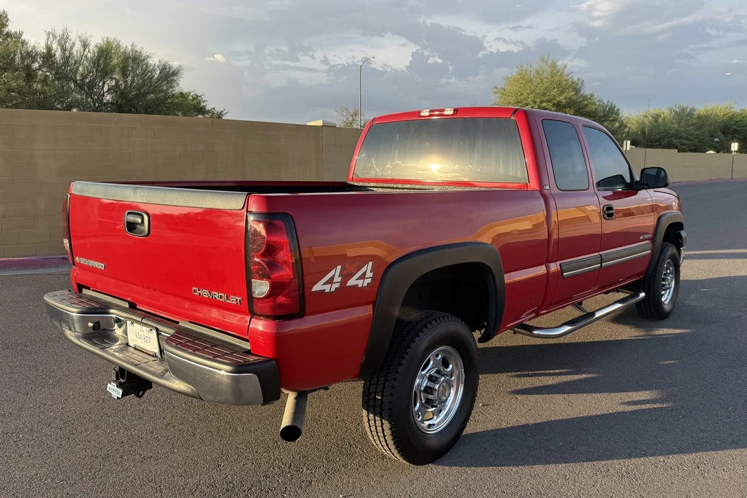 2004 Chevrolet Silverado Heavy Duty 1st Gen - Image 9 of 31
