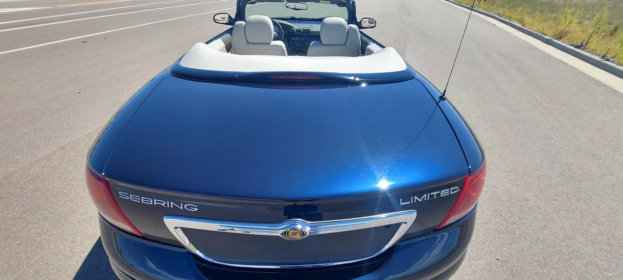 2004 Chrysler Sebring - Image 21 of 31