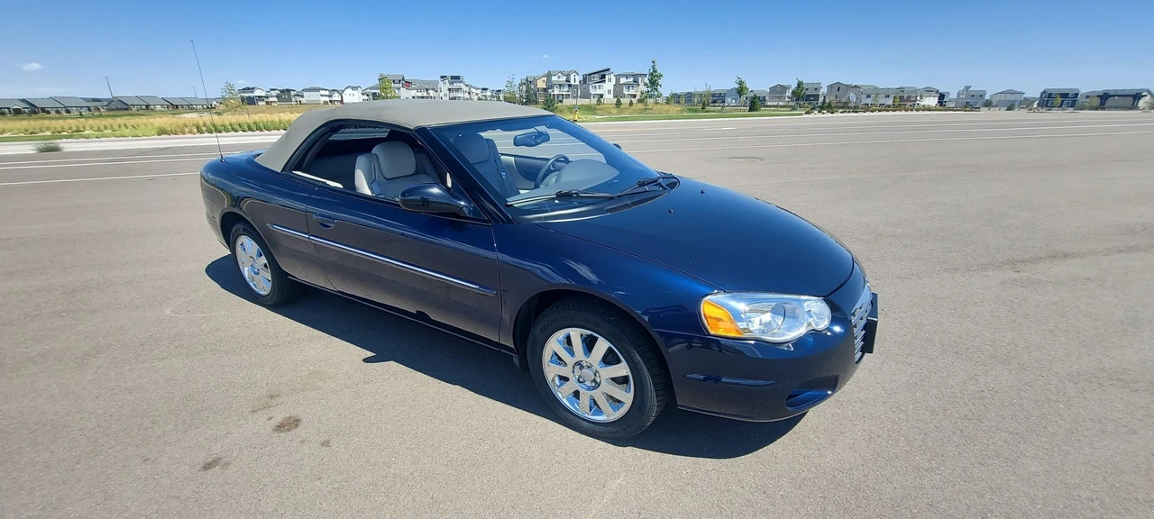 2004 Chrysler Sebring - Image 15 of 31