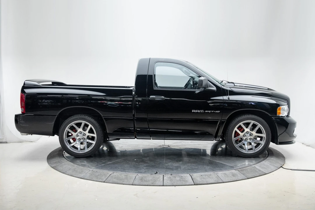 2004 Dodge Ram SRT-10 3rd Gen - Image 4 of 31
