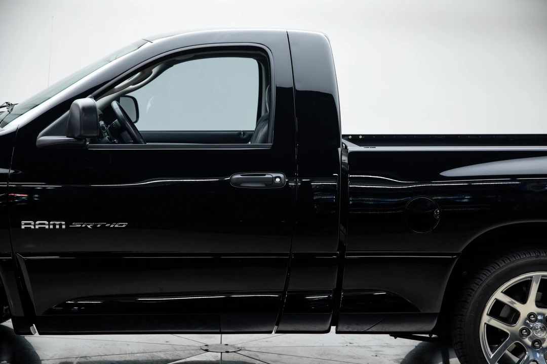 2004 Dodge Ram SRT-10 3rd Gen - Image 9 of 31