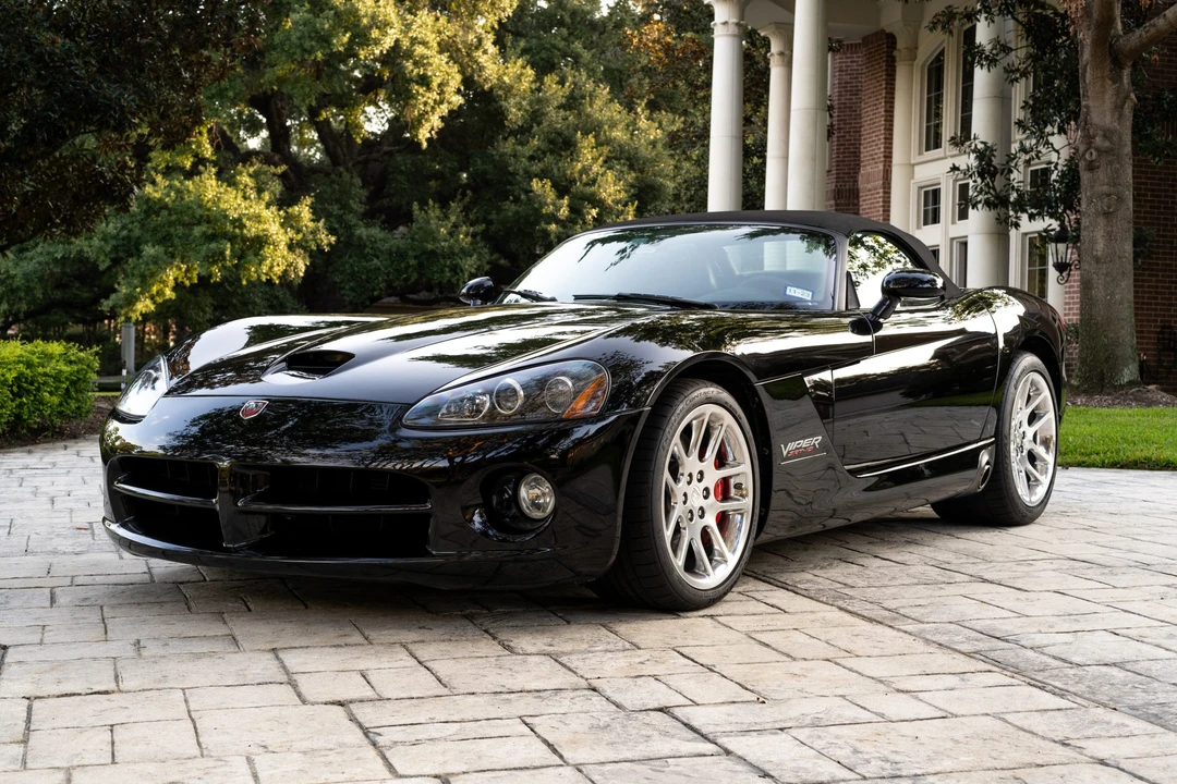 2004 Dodge Viper 3rd Gen - Image 10 of 31