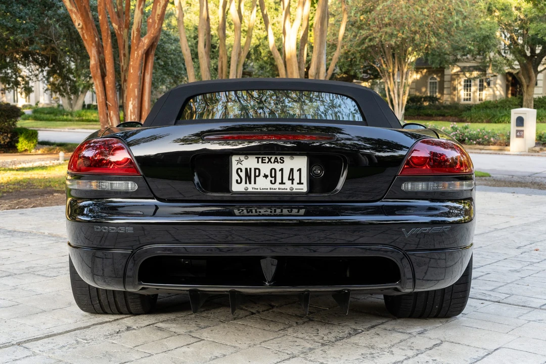 2004 Dodge Viper 3rd Gen - Image 15 of 31