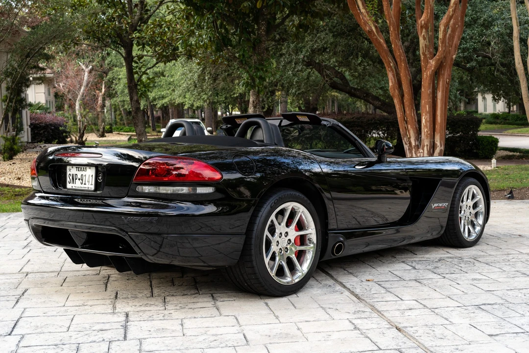 2004 Dodge Viper 3rd Gen - Image 7 of 31