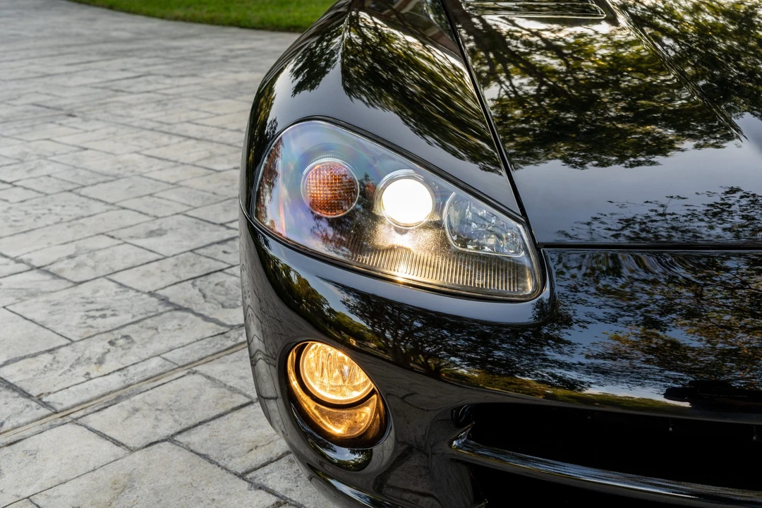 2004 Dodge Viper 3rd Gen - Image 20 of 31