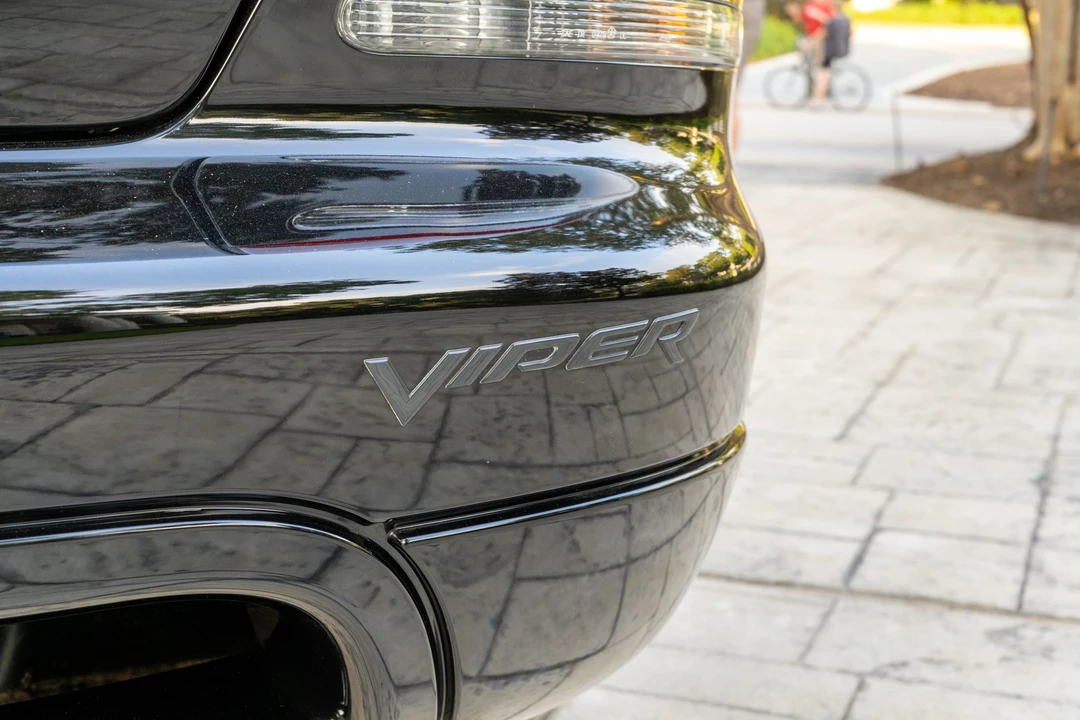 2004 Dodge Viper 3rd Gen - Image 31 of 31