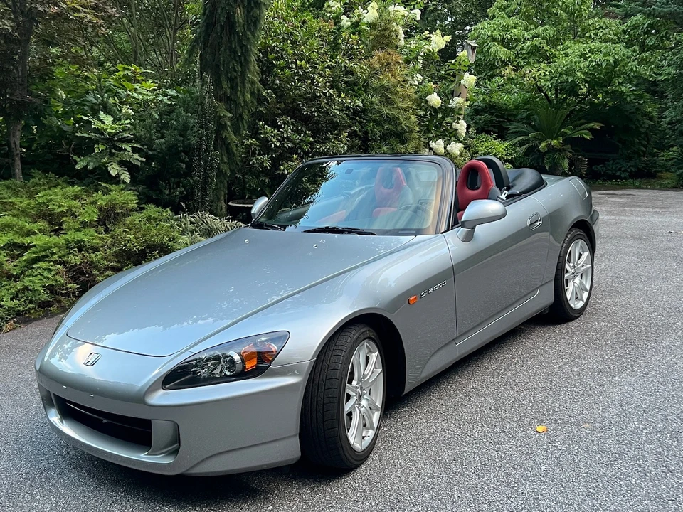 2004 Honda AP2 S2000 - Image 2 of 31