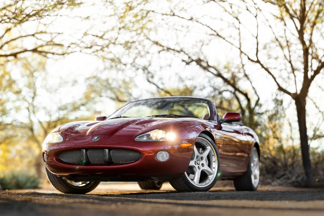 2004 Jaguar X100 XKR - Image 2 of 31