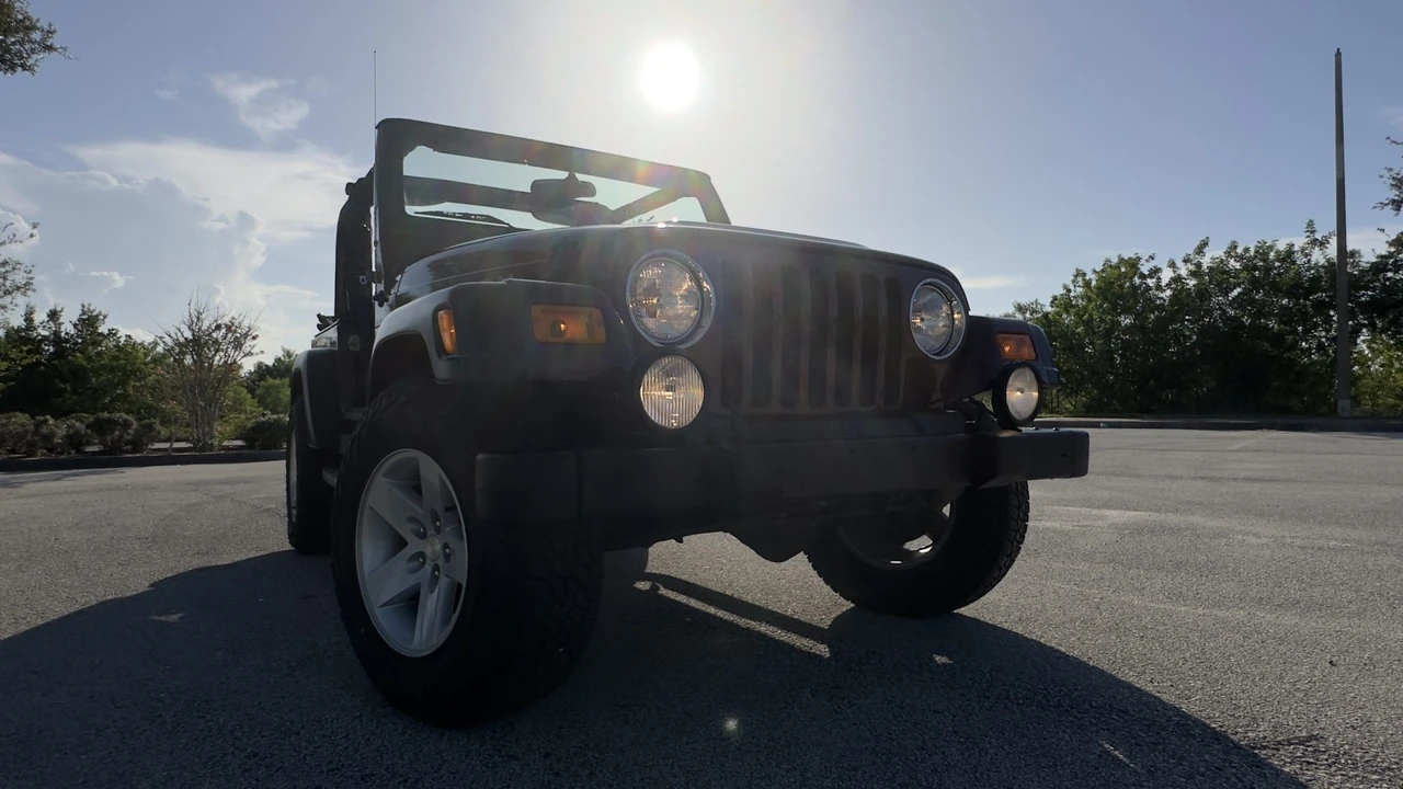 2004 Jeep TJ Wrangler - Image 9 of 31